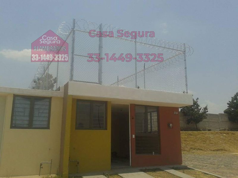 Instalación de Malla y Alambrado 