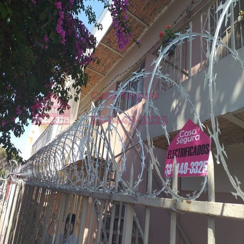 Instalación de Concertina y Espiral de Navajas en Tabachines Zapopan