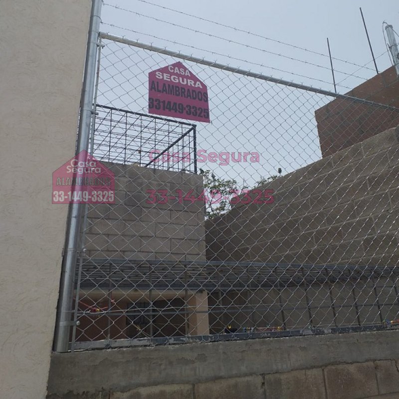 Instalación de Malla Ciclónica en Los Abedules