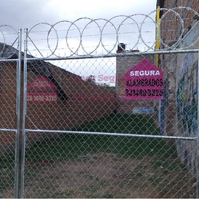 Portones De Alambrado Con Concertina En Canto Del Sol