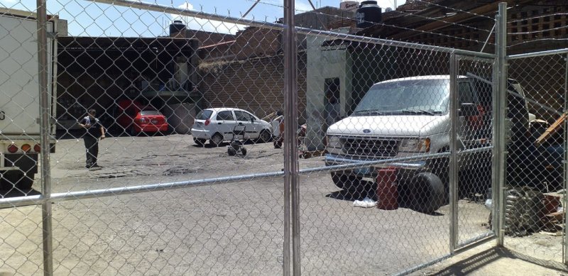 Malla Ciclónica por el Hospital Civil Viejo