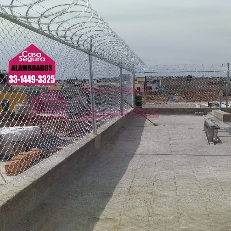 Concertina Tipo Residencial Sobre Alambrado Col Vergel