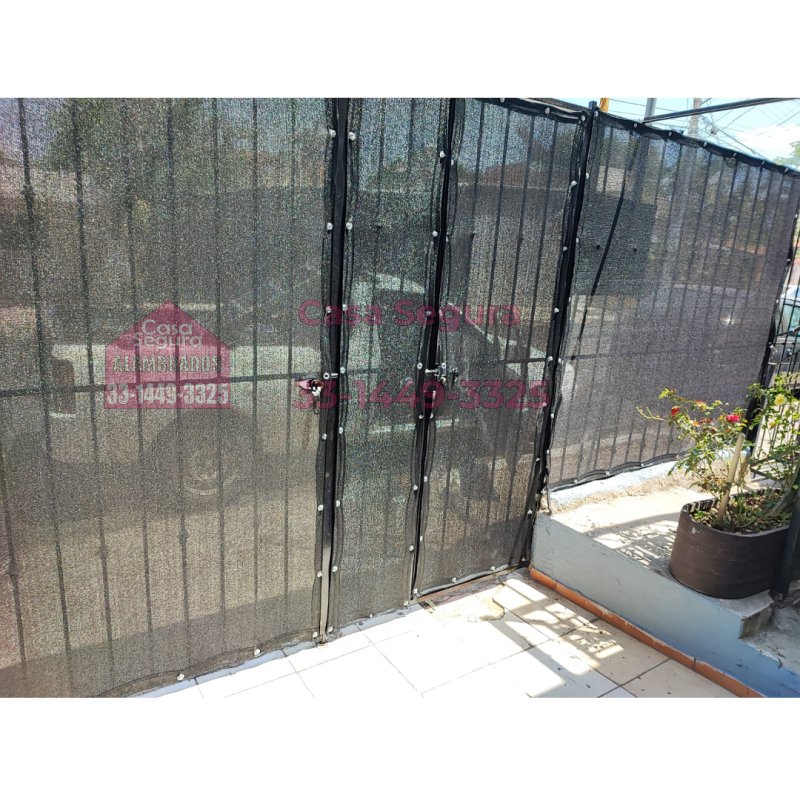 Malla Sombra de Privacidad Color Negro en Col. Colinas de Cristo Rey