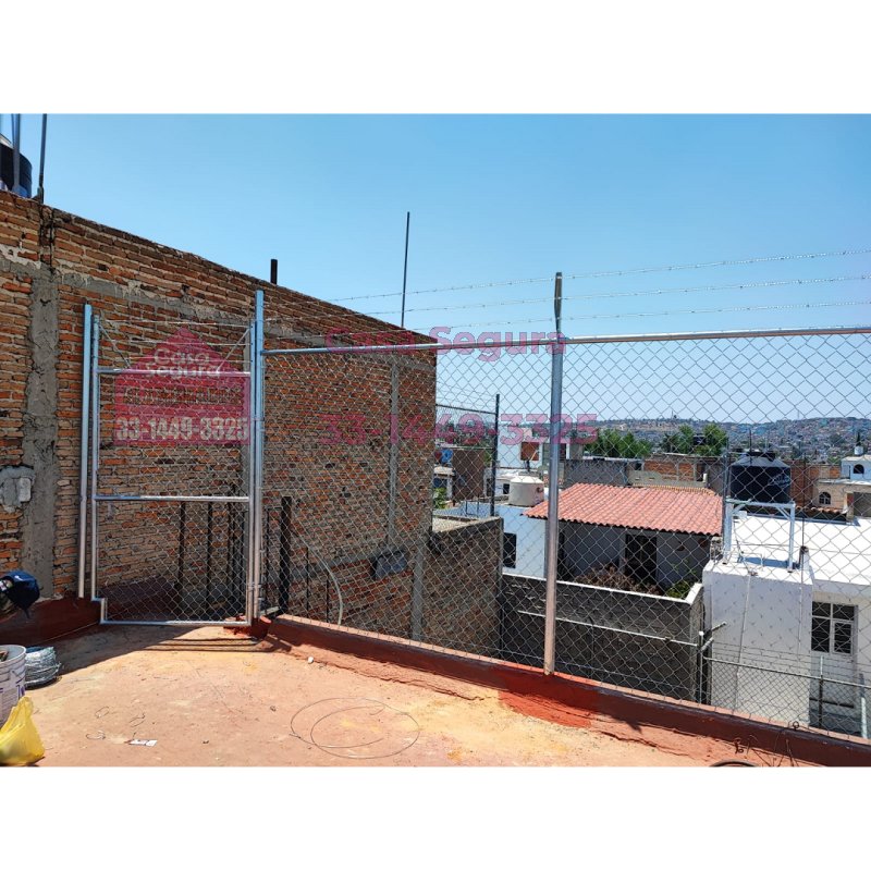 Alambrados de Malla con Púas en Col. Tabachines Antirrobo